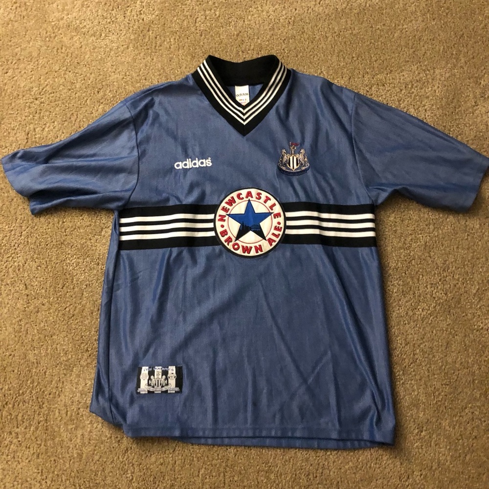 Classic 90s Newcastle United jersey